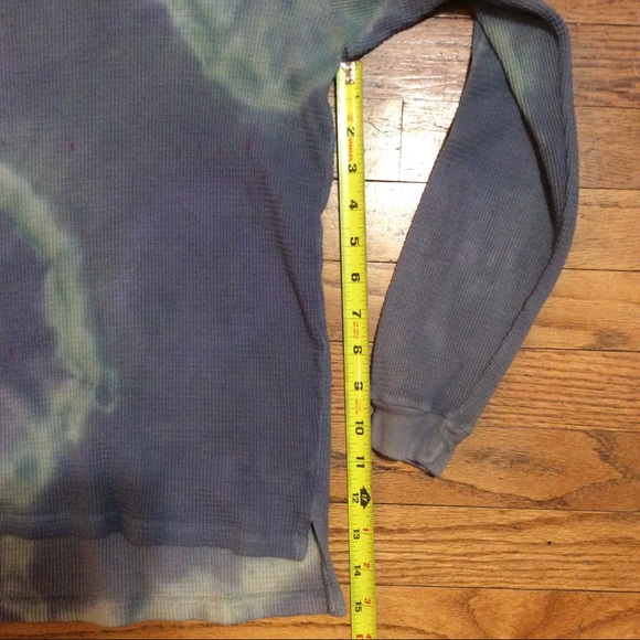 Tie-Dye Thermal Waffle Shirt - Picture 6 of 9